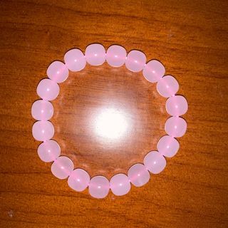 (Category: ) located in . Submitted by amnarcissisber (Listing ID 1153302182, Image 1). Description: .