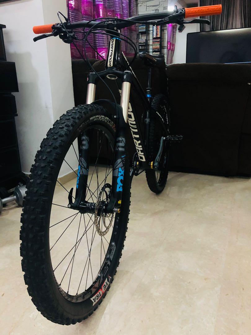 DARTMOOR TRAIL / ENDURO BIKE 27.5 M Size, Sports Equipment, Bicycles