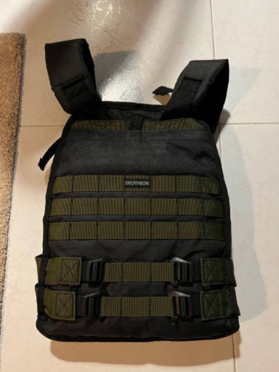 Decathlon] Strength and Cross Training Weighted Vest - 10 kg, Sports  Equipment, Exercise & Fitness, Weights & Dumbbells on Carousell