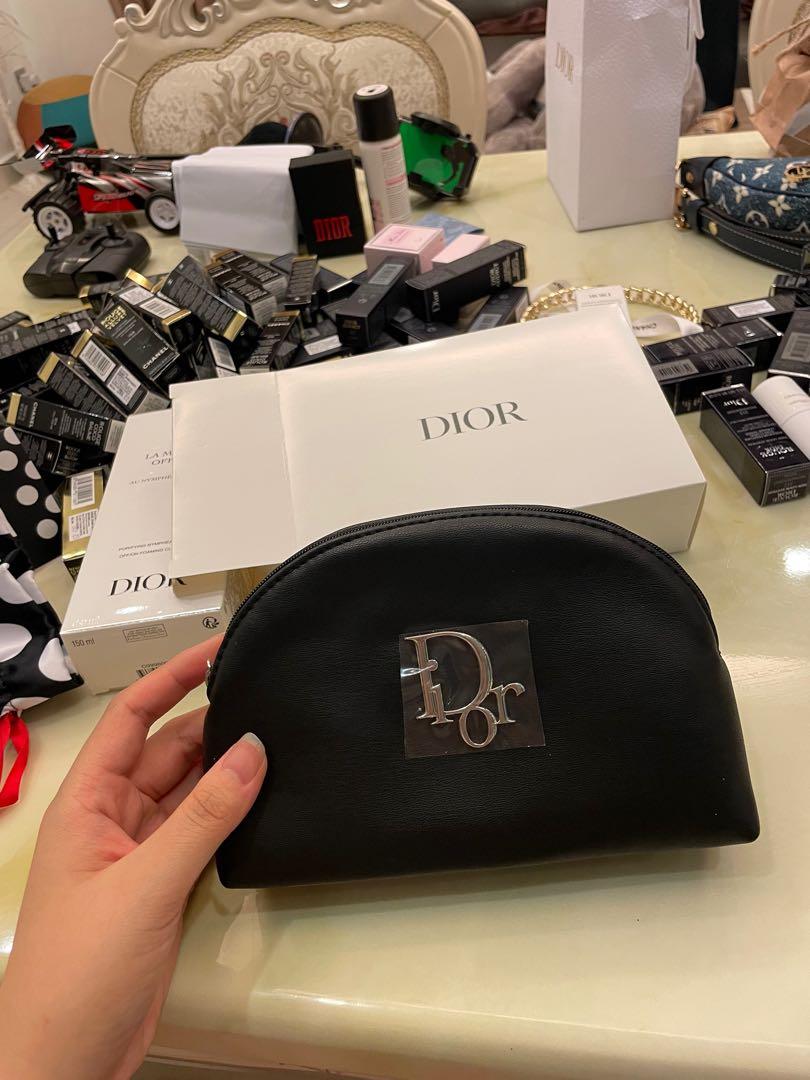 Dior beauty hotsell pouch