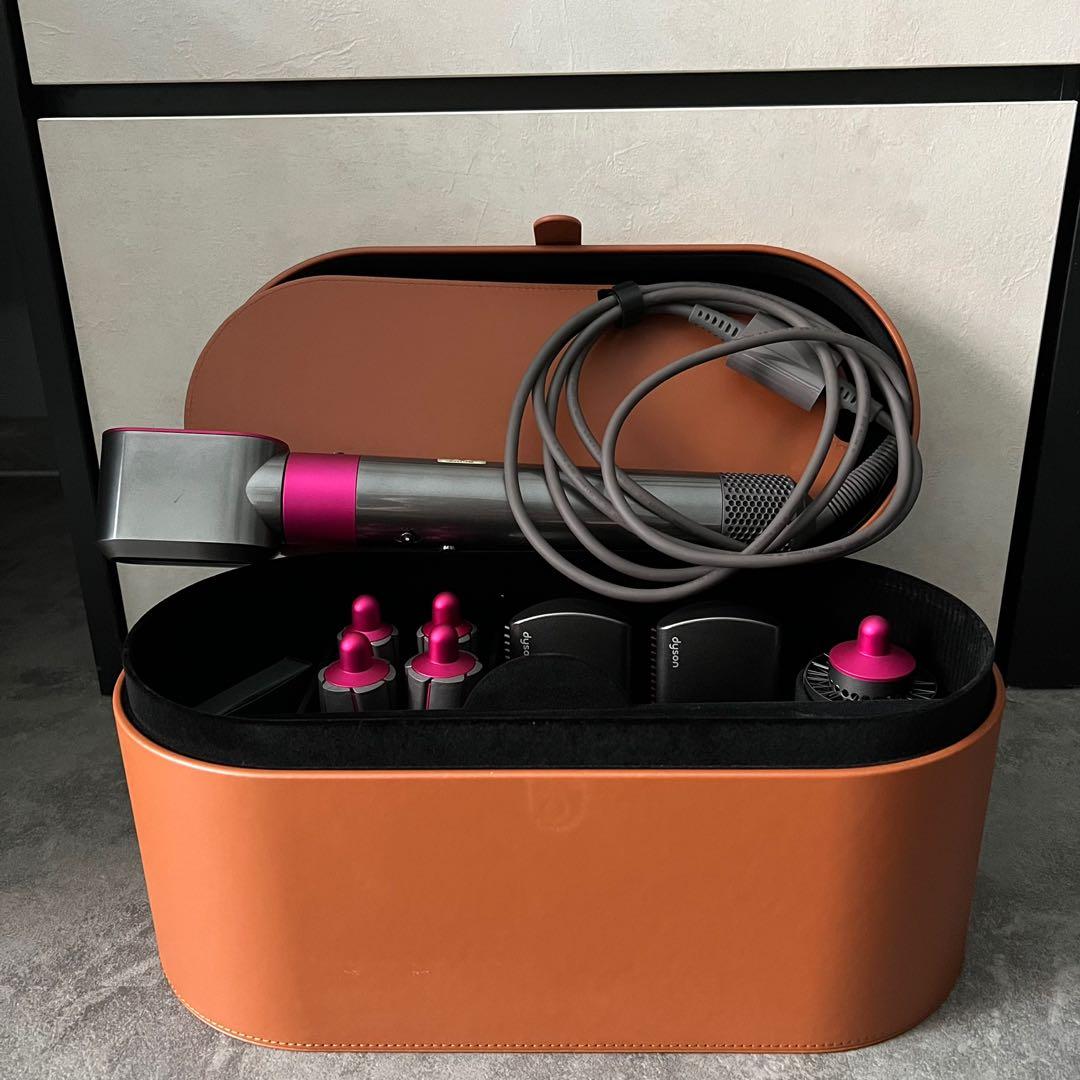 Dyson Airwrap Complete Set, Beauty & Personal Care, Hair on Carousell