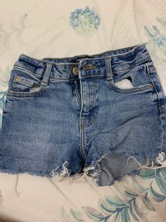 (Category: ) located in . Submitted by olivia_d20 (Listing ID 1153240852, Image 1). Description: .