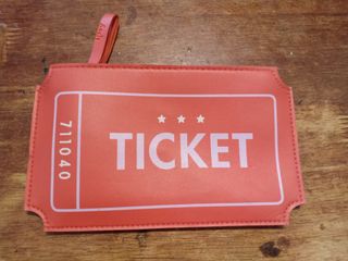 (Category: ) located in . Submitted by lovedbygiulia (Listing ID 1153178562, Image 1). Description: .