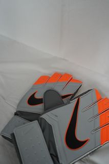 （分類：）位於 。 由 hktechsport 提交（商品編號 1153345374，圖片 1）。簡介： 。