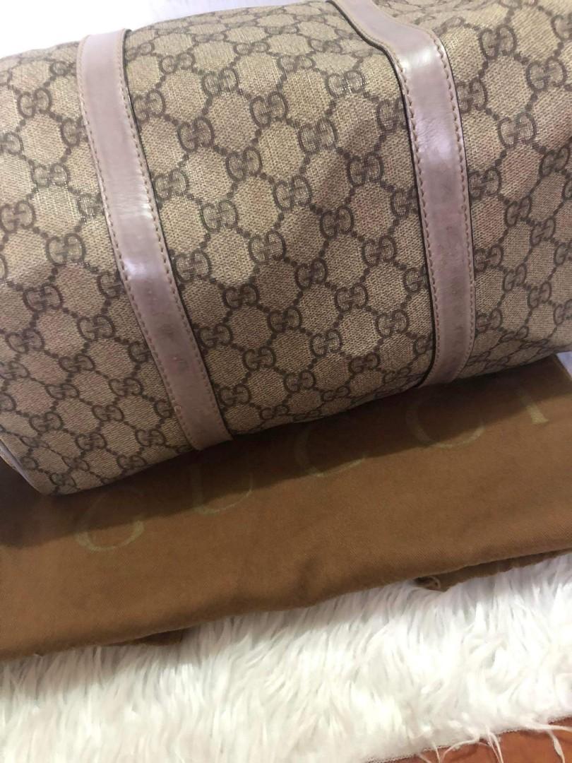 Gucci mo (Category: Luxury Bags & Wallets) located in Las Pinas. Submitted by tabsilog (Listing ID 1153241864, Image 2). Description: Gucci leather lilac doctors bag good condition 💯% Authentic price neg pm if interested.