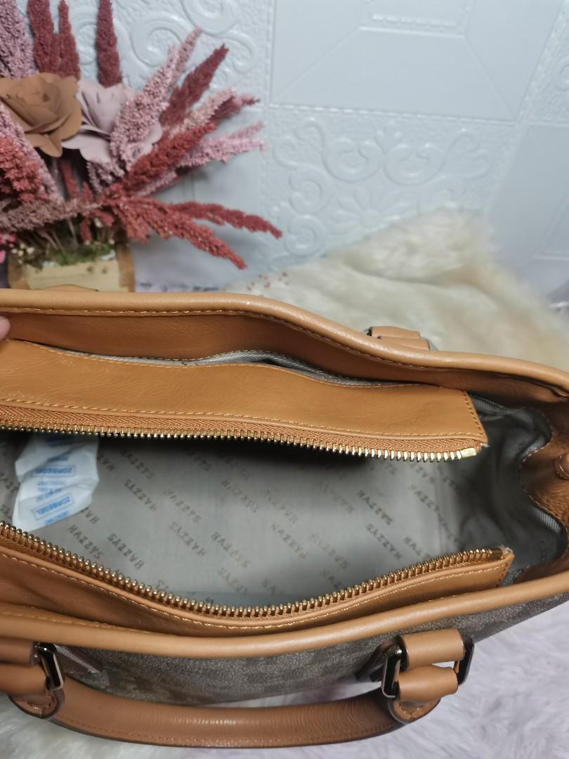 Hazzys Monogram Two-Way Doctor's Bag (Category: Luxury Bags & Wallets) located in Pateros City. Submitted by chic_barn (Listing ID 1153356137, Image 3). Description: HAZZYS MONOGRAM✨✨✨ Small size. Handy and pretty in actual😍😍😍.