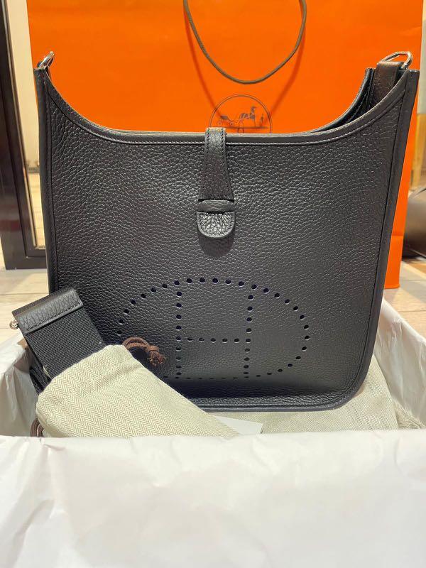 LNIB Hermes Evelyne III 29 Black Clemence PHW