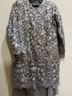 (Category: ) located in . Submitted by theownwardrobe (Listing ID 1153171572, Image 1). Description: .