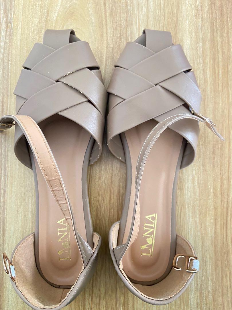 lania official shoes