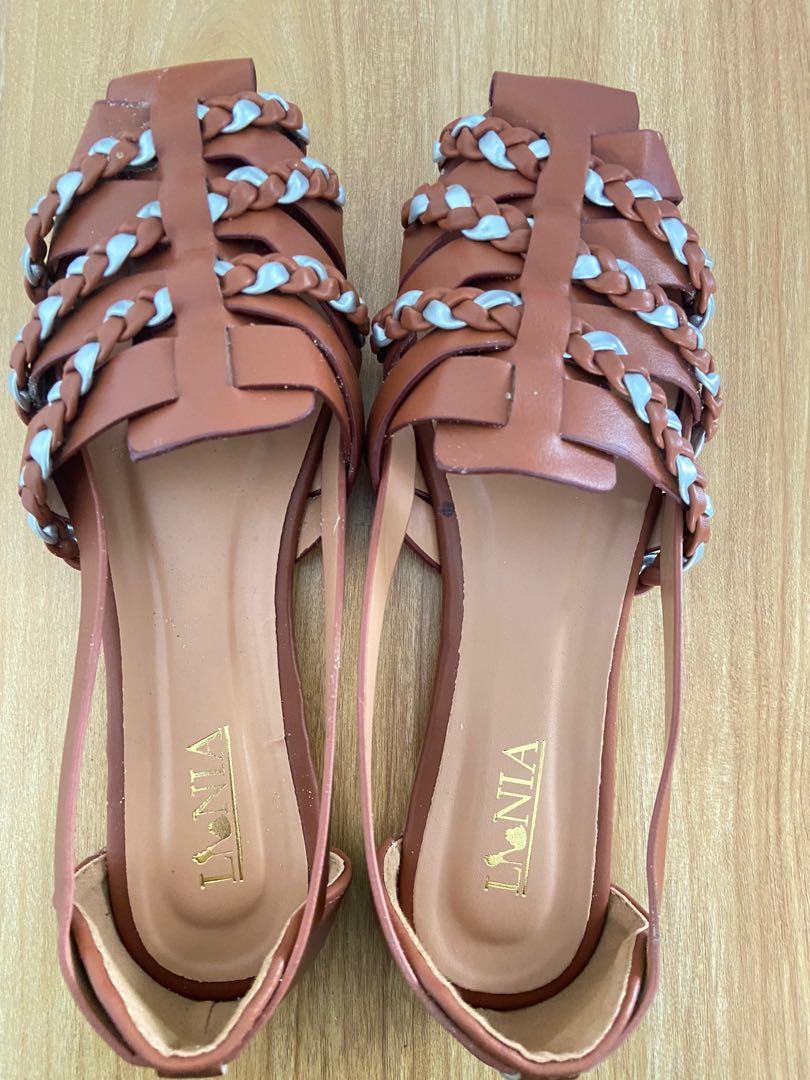 lania official shoes