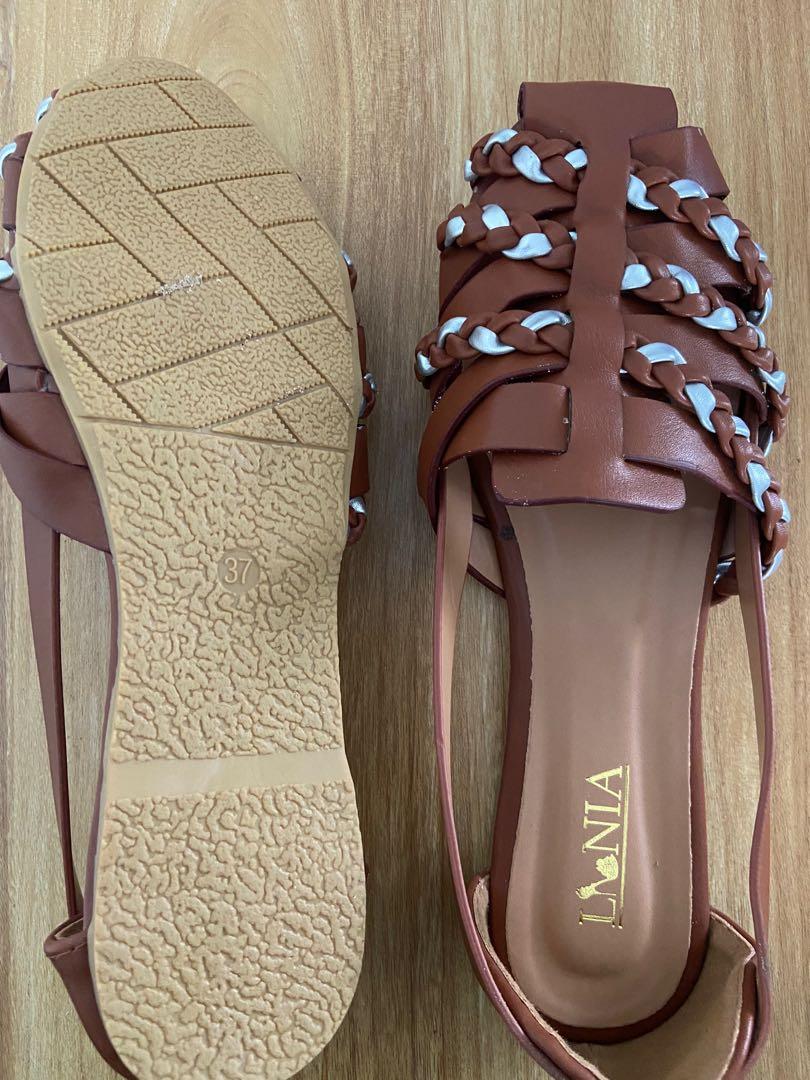 lania official shoes