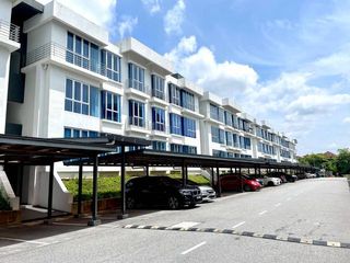 (Category: ) located in . Submitted by nurulfathiah (Listing ID 1153200927, Image 1). Description: .