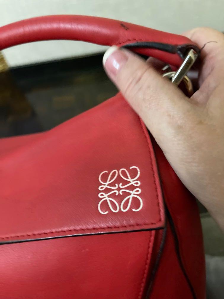Loewe puzzle bag date code top