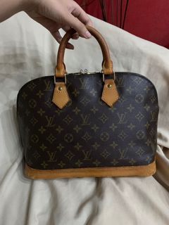 (Category: ) located in . Submitted by micka.sells (Listing ID 1153300399, Image 1). Description: .