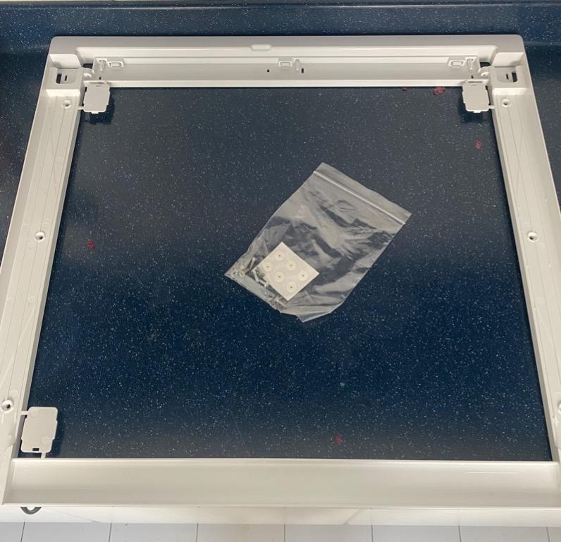 Miele WTV501 WasherDryer Stacking Kit, 家庭電器, 洗衣機及乾衣機 Carousell