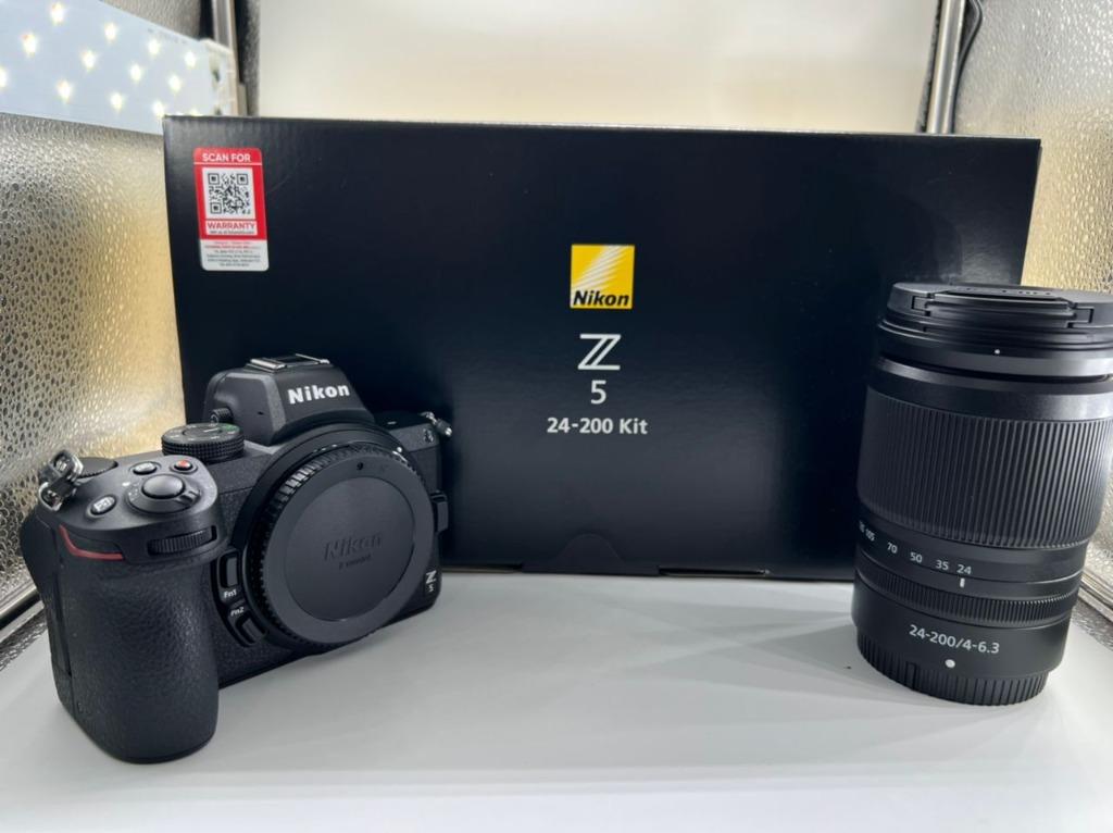 NIKON Z5 KIT 24-200MM MALAYSIA SET, Photography, Cameras on Carousell