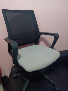 Office Chair for only 900
