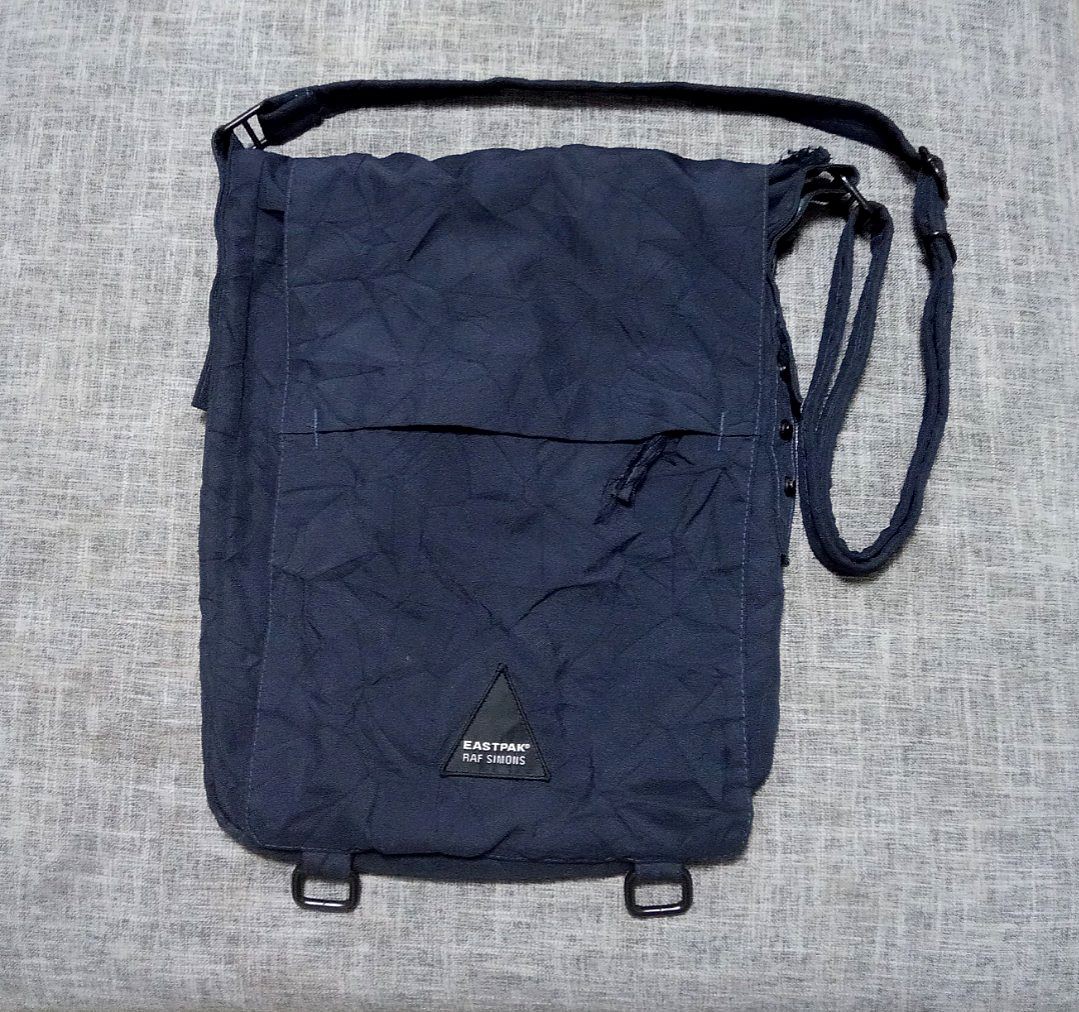 EASTPAK / RAF SIMONS Frap Shoulder Bag
