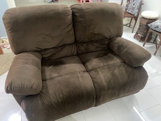 (Category: ) located in . Submitted by nishav7 (Listing ID 1153164503, Image 1). Description: .