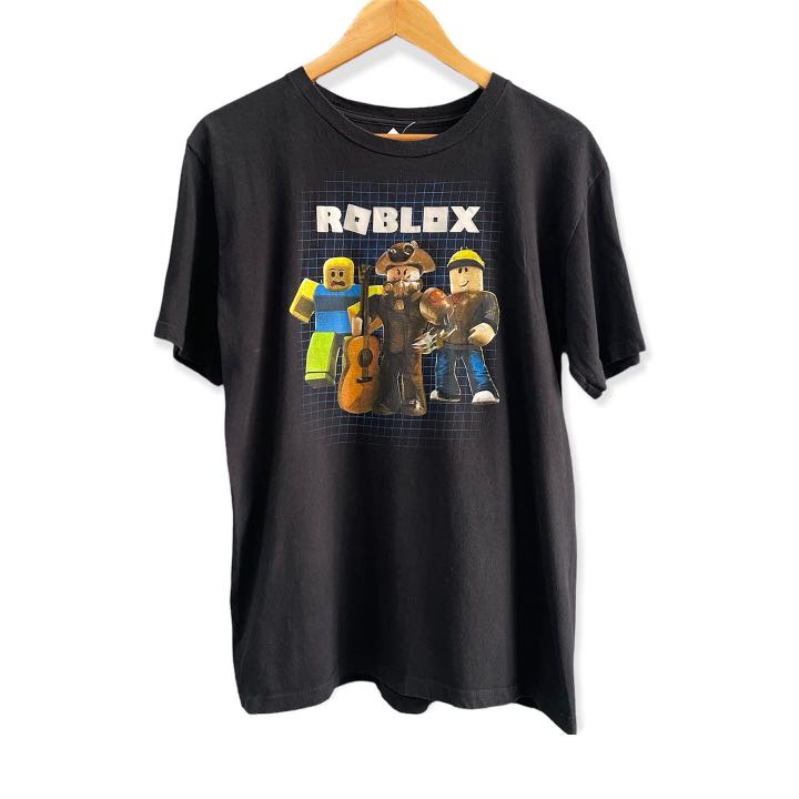 Roblox Tee, Men's Fashion, Tops \u0026 Sets 