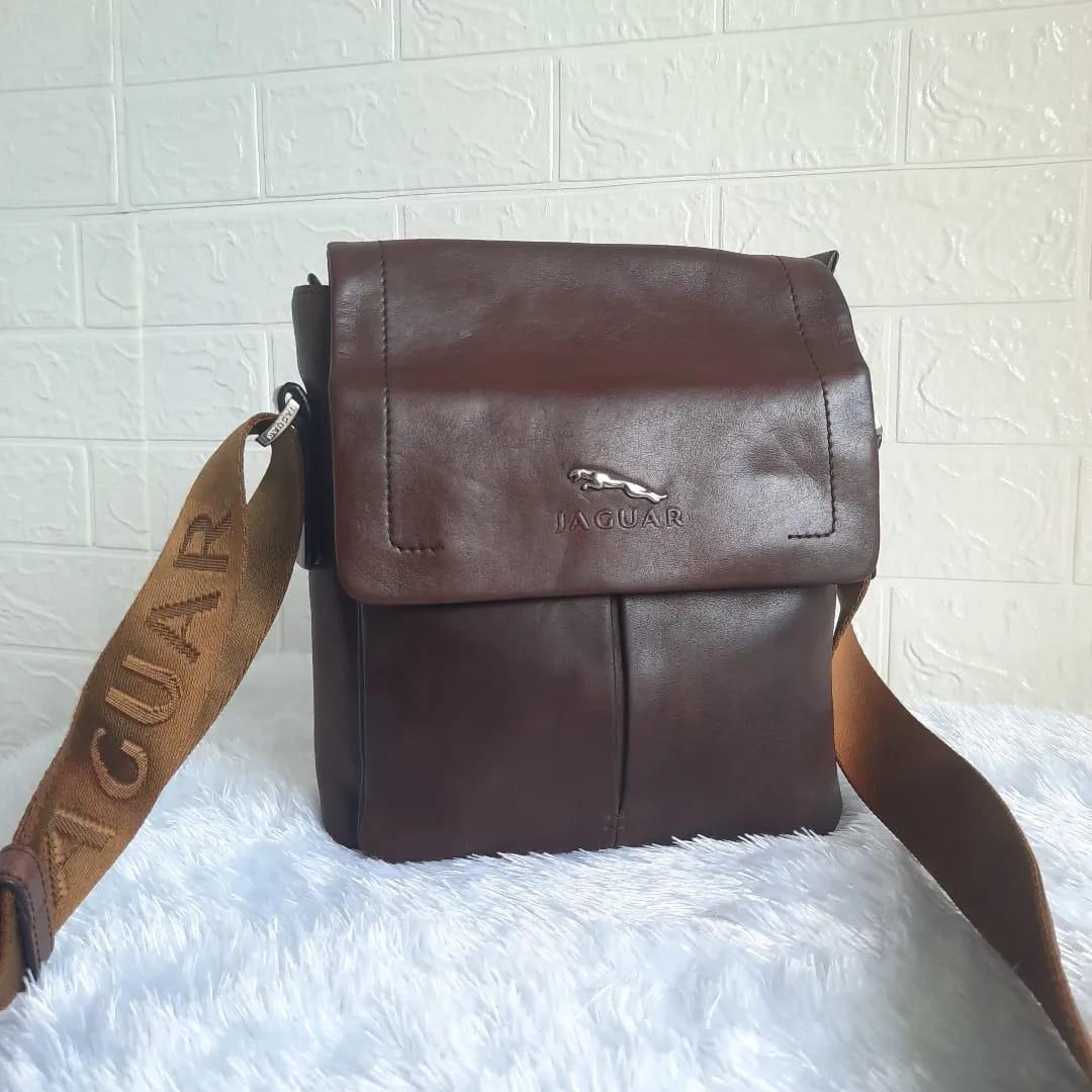 Tas selempang sling bag pria brand Jaguar kulit asli, Fesyen Pria, Tas