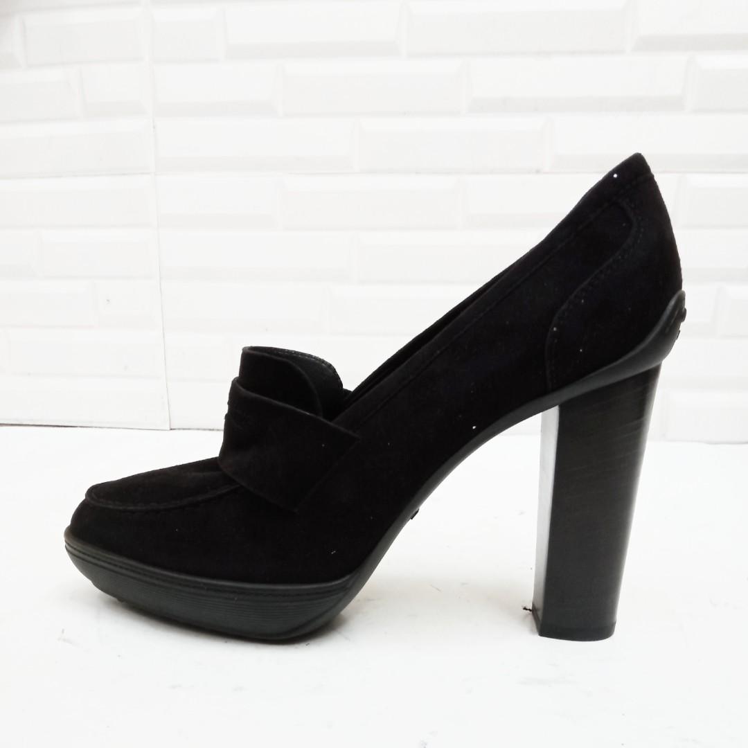 Tod's black suede pumps hot sale