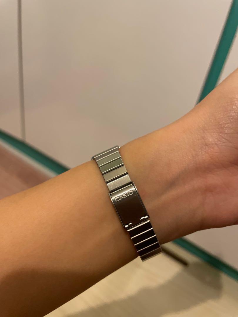 Casio on sale 3191 la670w