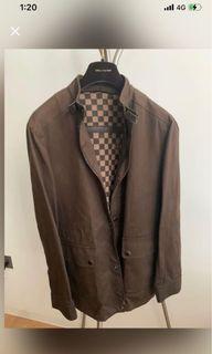 Louis vuitton purple denim jacket virgil abloh's collection, Men's Fashion,  Coats, Jackets and Outerwear on Carousell