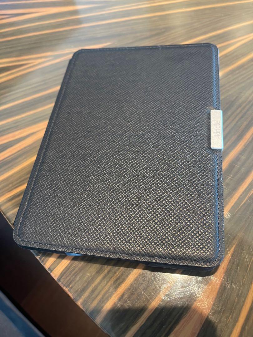 2 gb mem Amazon kindle paperwhite 5 th mod no. EY21 with hardcase