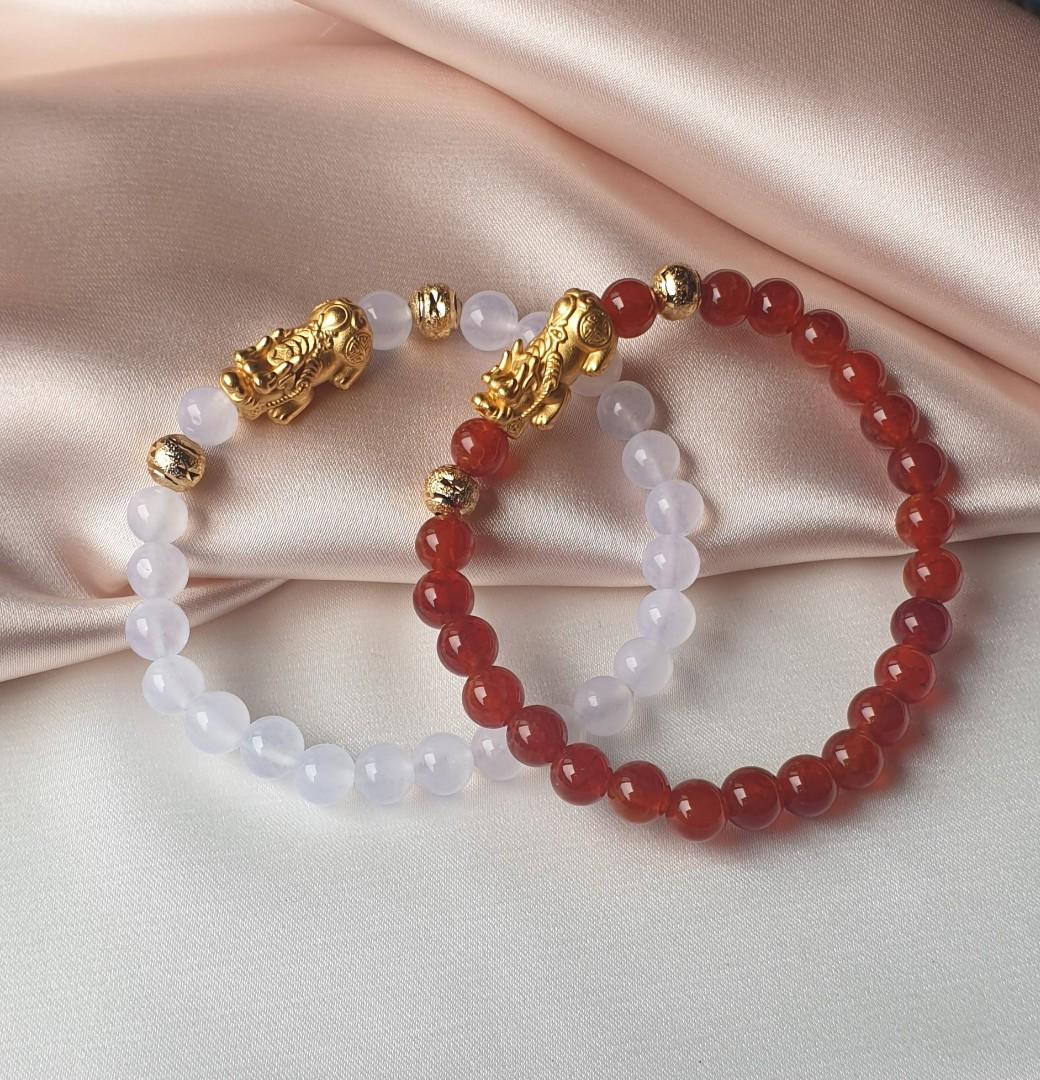 Red agate silver online pixiu charm bracelet