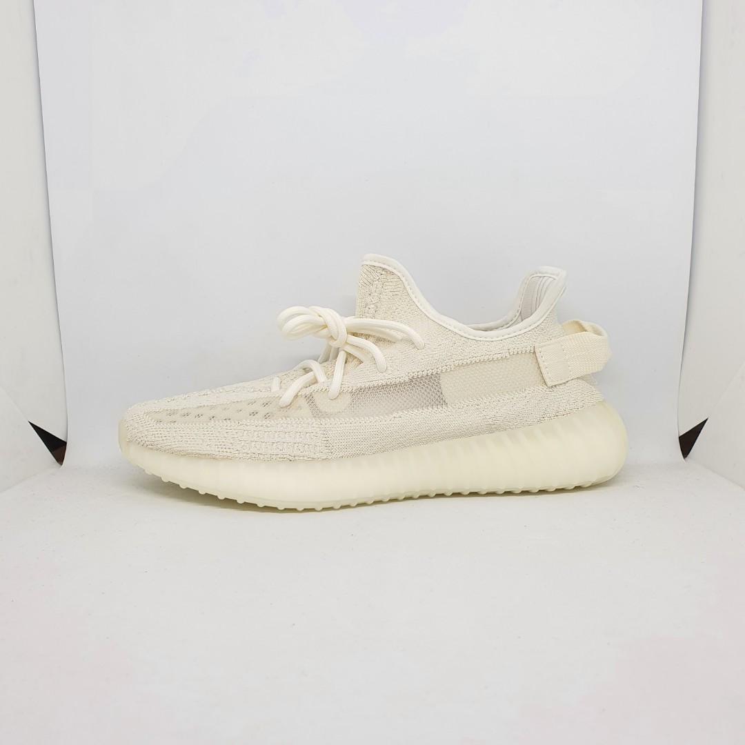 Adidas Yeezy Boost 350 v2 Bone, Fesyen Pria, Sepatu , Sneakers di Carousell