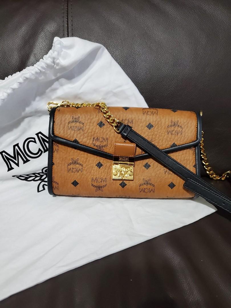 AUTHENTIC MCM MEDIUM LADY MILLIC Cross body in Visetos Leather