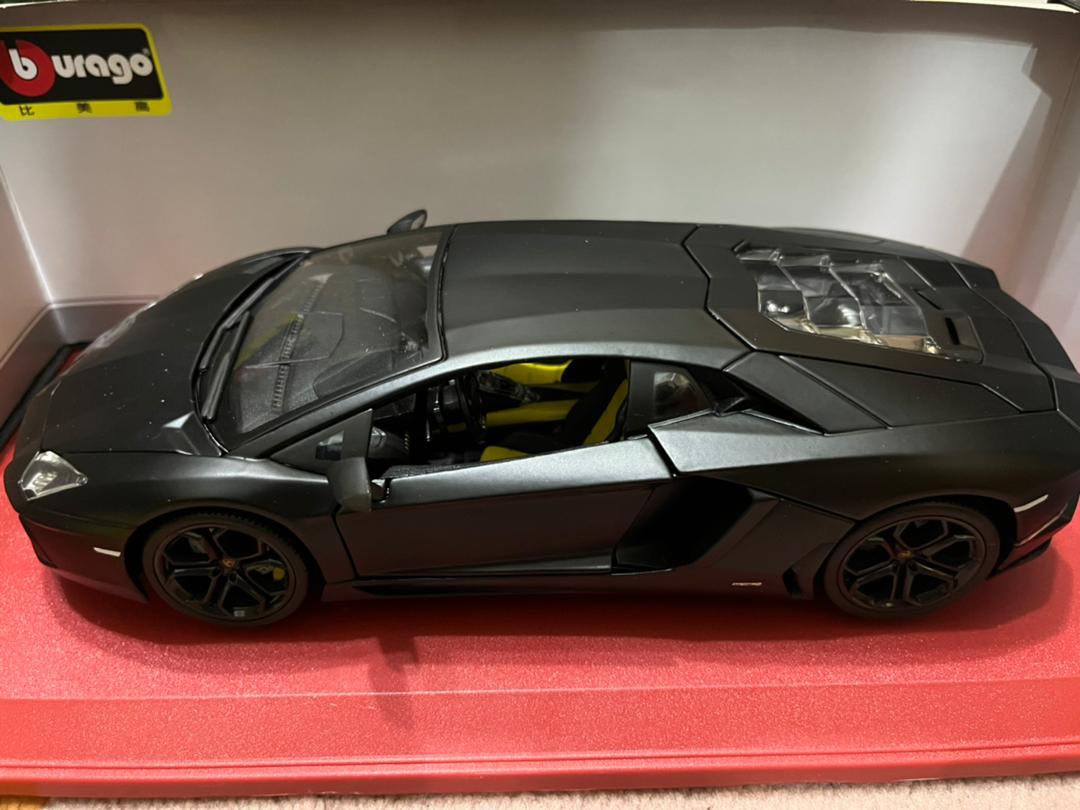 Bburago hot sale lamborghini aventador