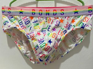 (Category: ) located in . Submitted by fundgood (Listing ID 1153552813, Image 1). Description: .