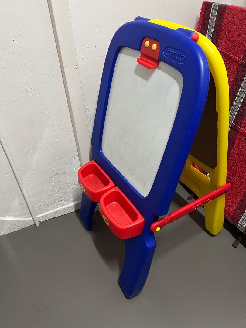 Crayola Double Easel, Whiteboard+Blackboard, Babies & Kids