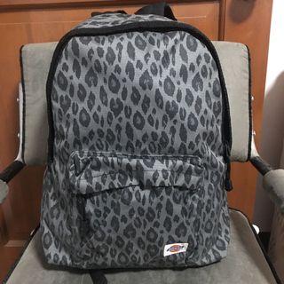 Dickies backpack for men and women also for boys and girls