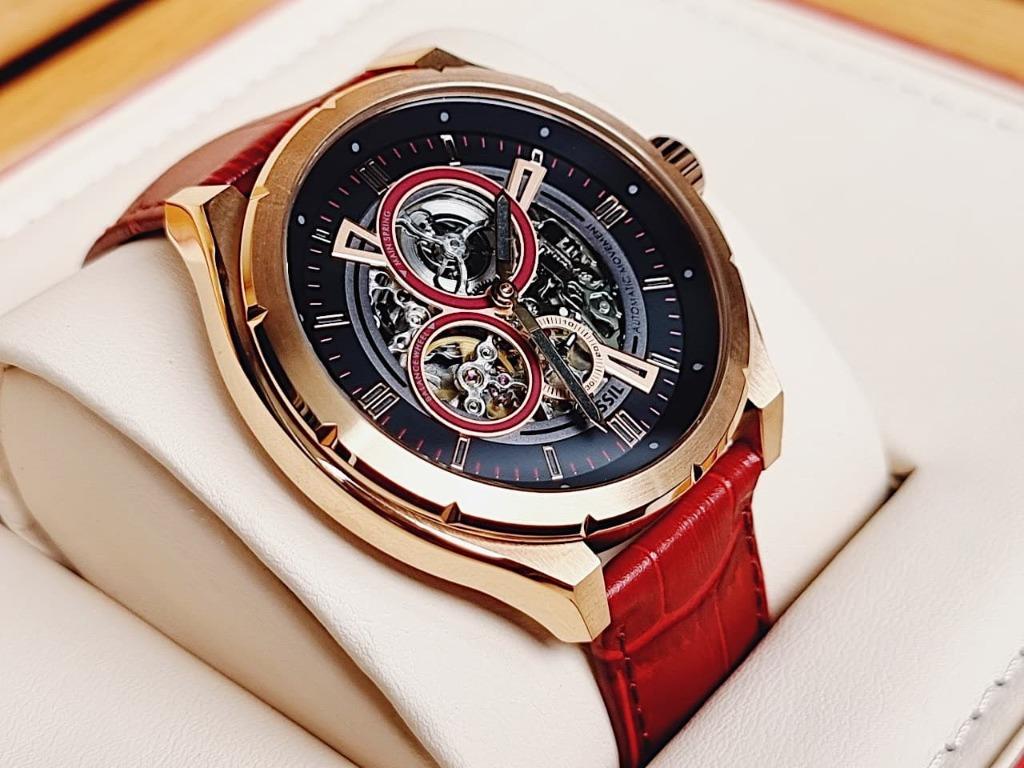 Red and hotsell black fossil watch