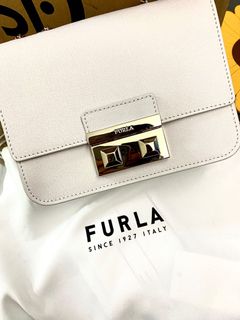 （分類：）位於 。 由 charrr1990 提交（商品編號 1153541079，圖片 1）。簡介： 。