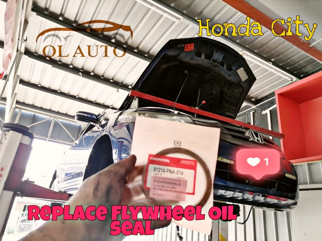 Honda City Replace Flywheel Oil Seal Leaking!!!, Auto Accessories on