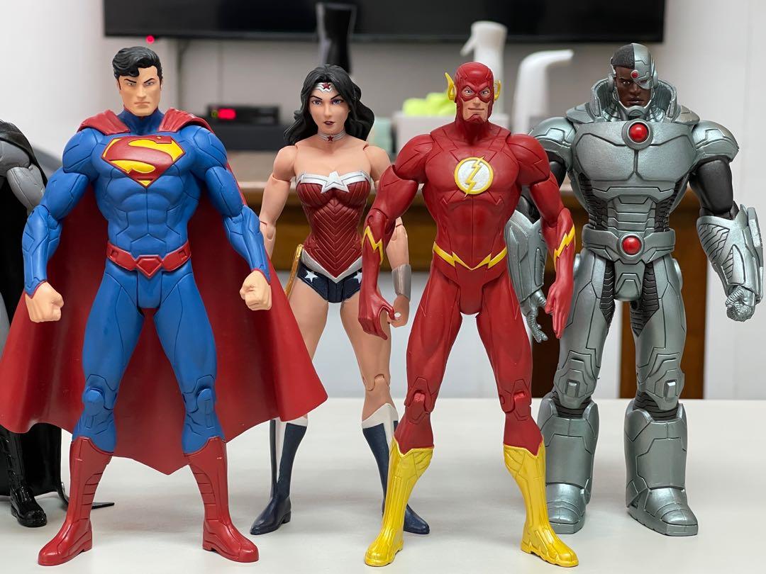 DC Comics, Justice League 6-Pack, 4-inch Action Figures, The Flash,  Superman, Aquaman, Cyborg, Batman, Wonder Woman