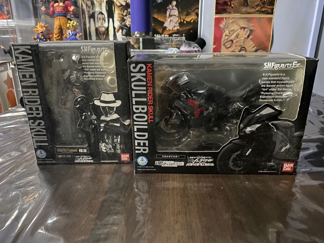 Kamen rider skull and skull boilder, Hobbies & Toys, Toys & Games on ...