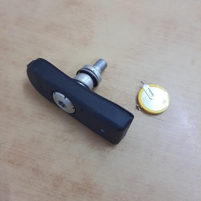 Kawasaki GTR 1400 Tyre Sensor 434 MHz (Battery Replaceable), Auto