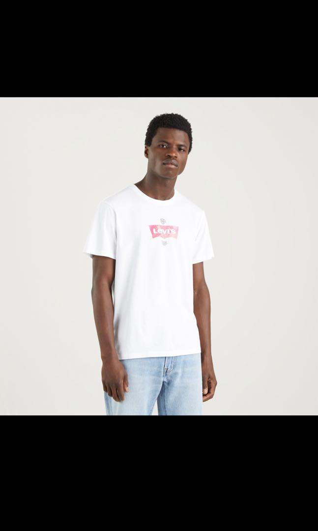 Levi s Men s Housemark Graphic T Shirt Men s Fashion Tops Sets Tshirts Polo Shirts on Carousell