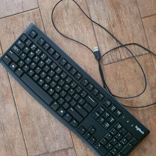 (Category: ) located in . Submitted by declutter_n_clean (Listing ID 1153435498, Image 1). Description: .