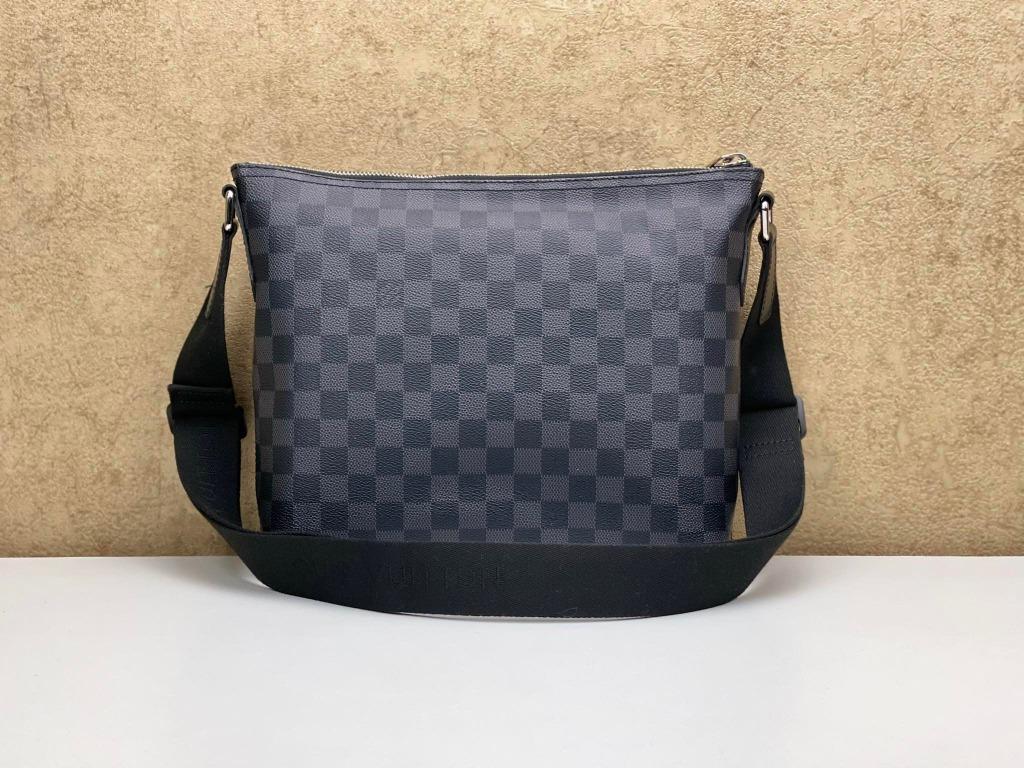 LOUIS VUITTON Shoulder Bag N41211 Mick PM Damier Grafitto Canvas