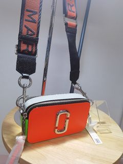 Marc jacobs snapshot orange store