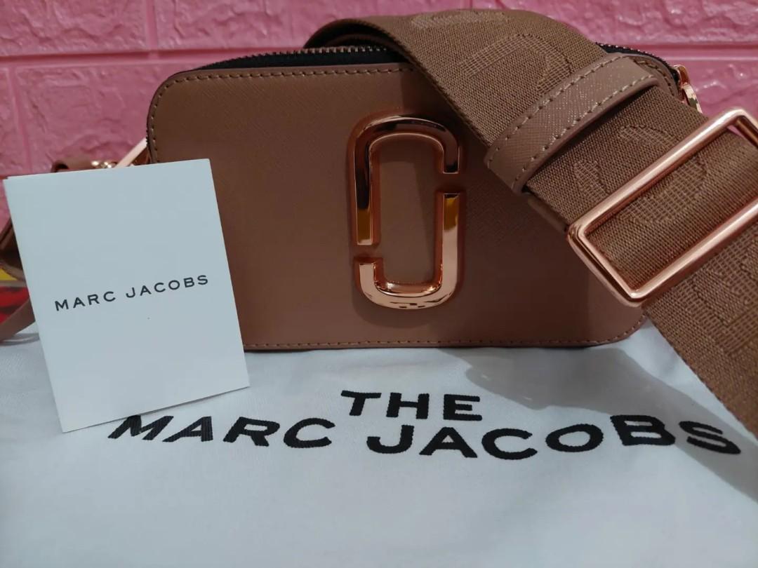 marc jacobs khaki