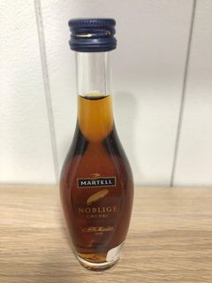 (Category: ) located in . Submitted by minibottle (Listing ID 1153511611, Image 1). Description: .
