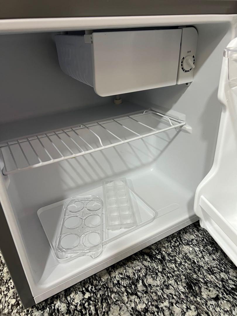 Midea Mini Bar Fridge with freezer compartment (MS50), TV & Home