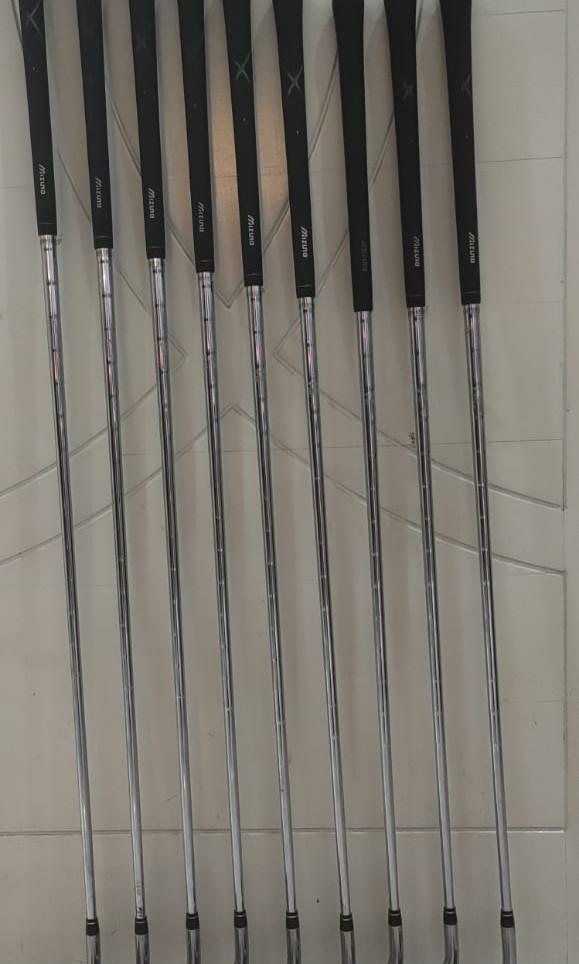 Mizuno JPX E500 Forged Irons, Sports Equipment, Sports & Games, Golf on ...